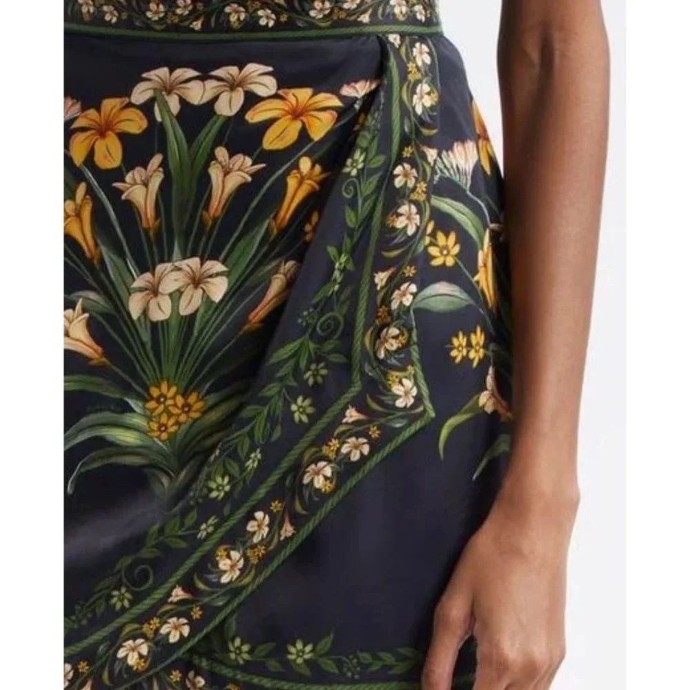 FARM Rio Floral Black Wrap Skirt - Picture 3 of 7